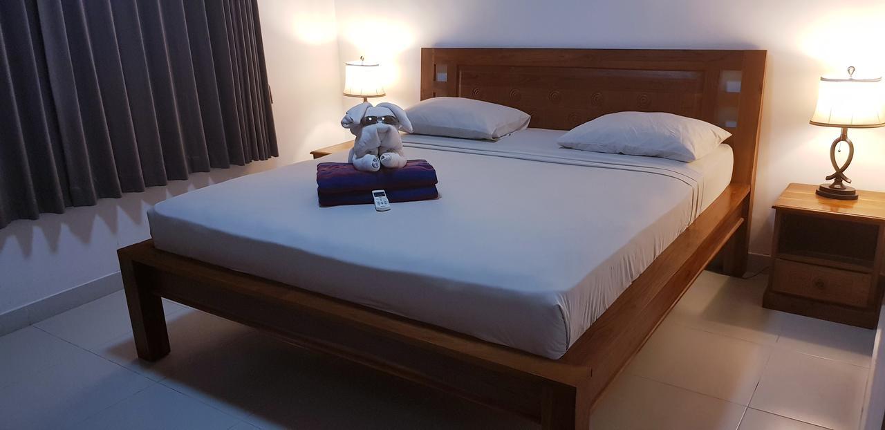Kusnadi Hotel Легиан Экстерьер фото
